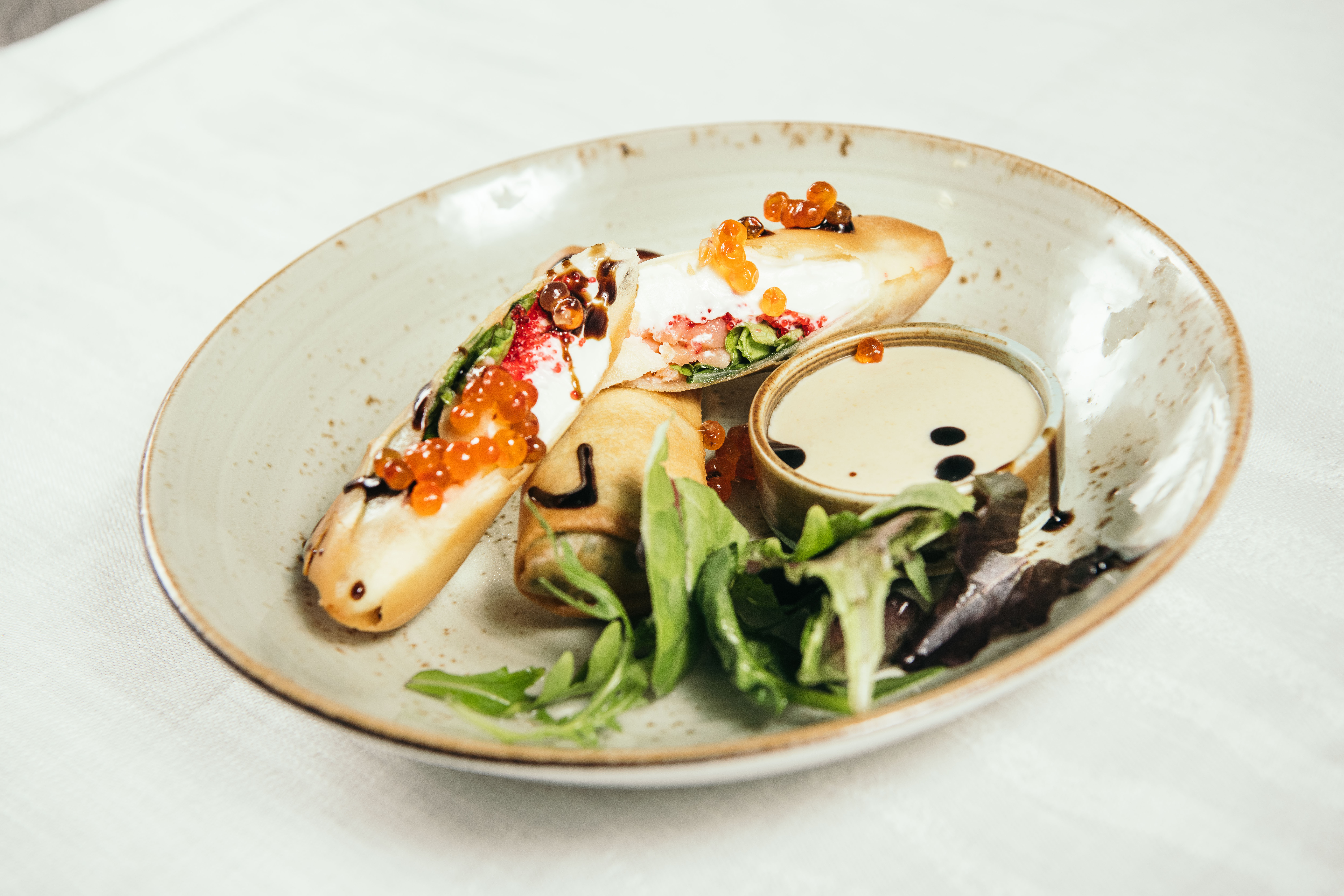 Спринг филадельфия с манговым кремом