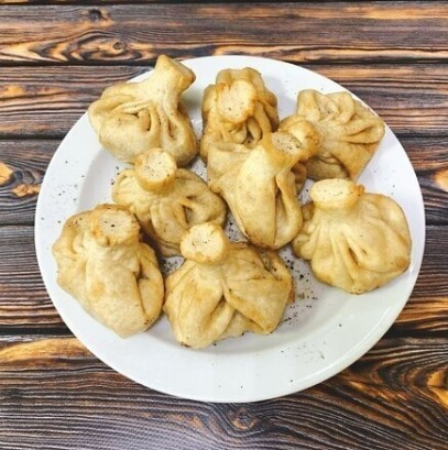 Хинкали жареные с говядиной и свининой