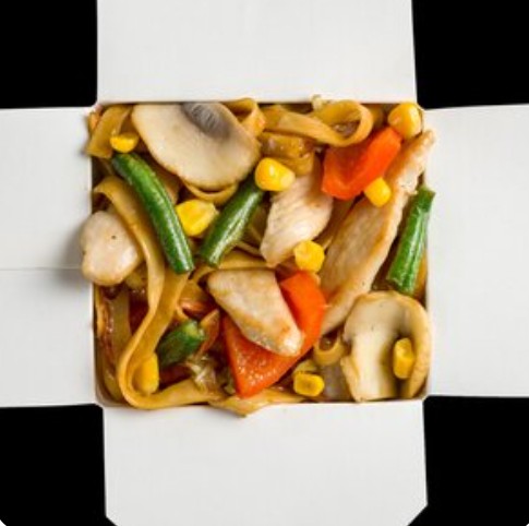 Вкусный вок с курицей