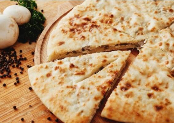 Пирог с сыром и грибами 800г