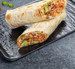 Шаурма куриная в обычном лаваше
