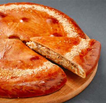 Пирог Дрожжевой капустник с мясом и яйцом 1,5кг