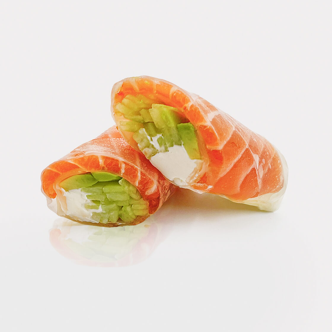 Спринг-ролл с сёмгой и икрой