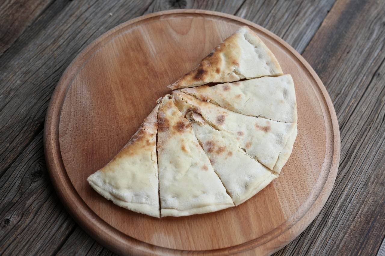 Фокачча с фетой и зеленью (закрытая)