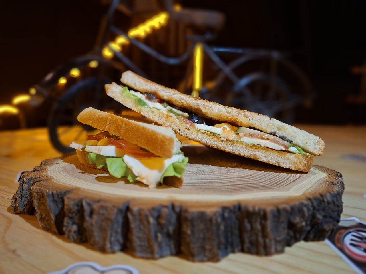 Хипстер Майк