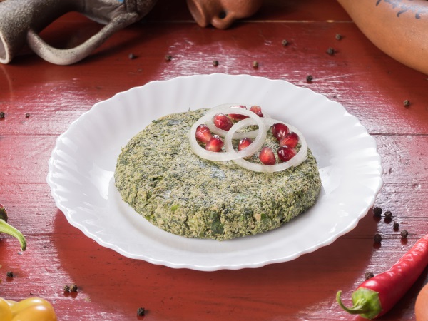 Шпинат с грецким орехом