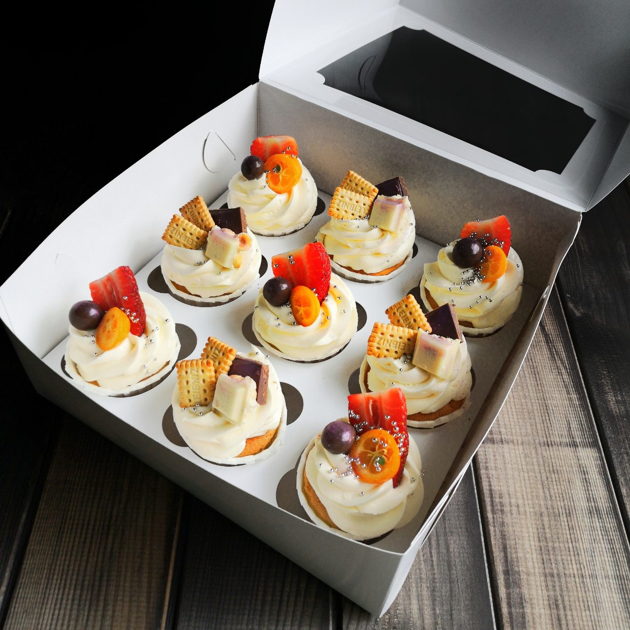 Набор капкейков 9 штук