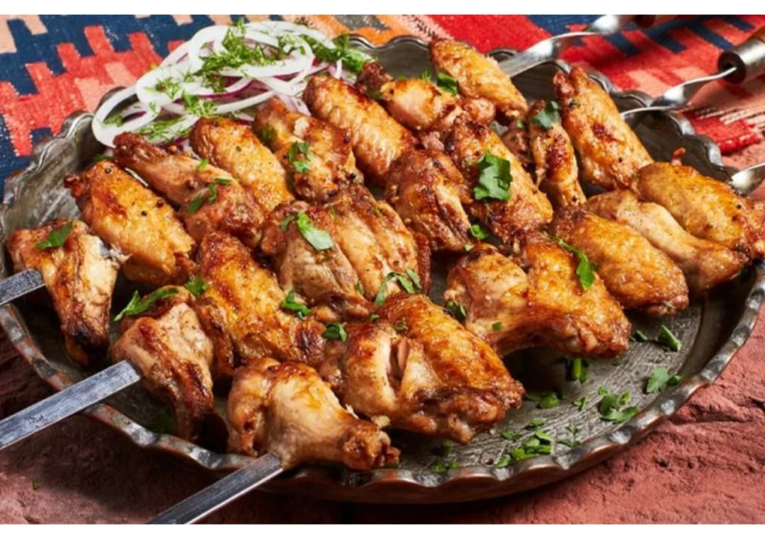 Крылышки+маринованный лук 