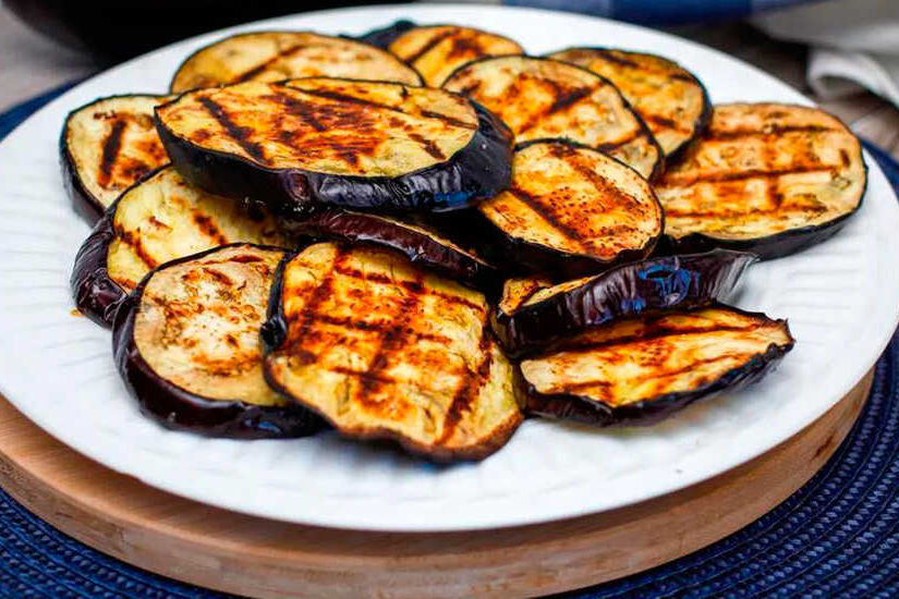 Баклажан на мангале