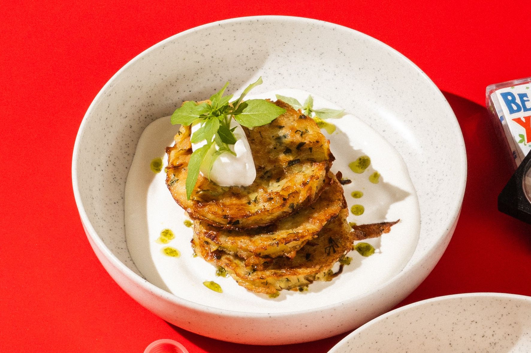 Драники со сметаной