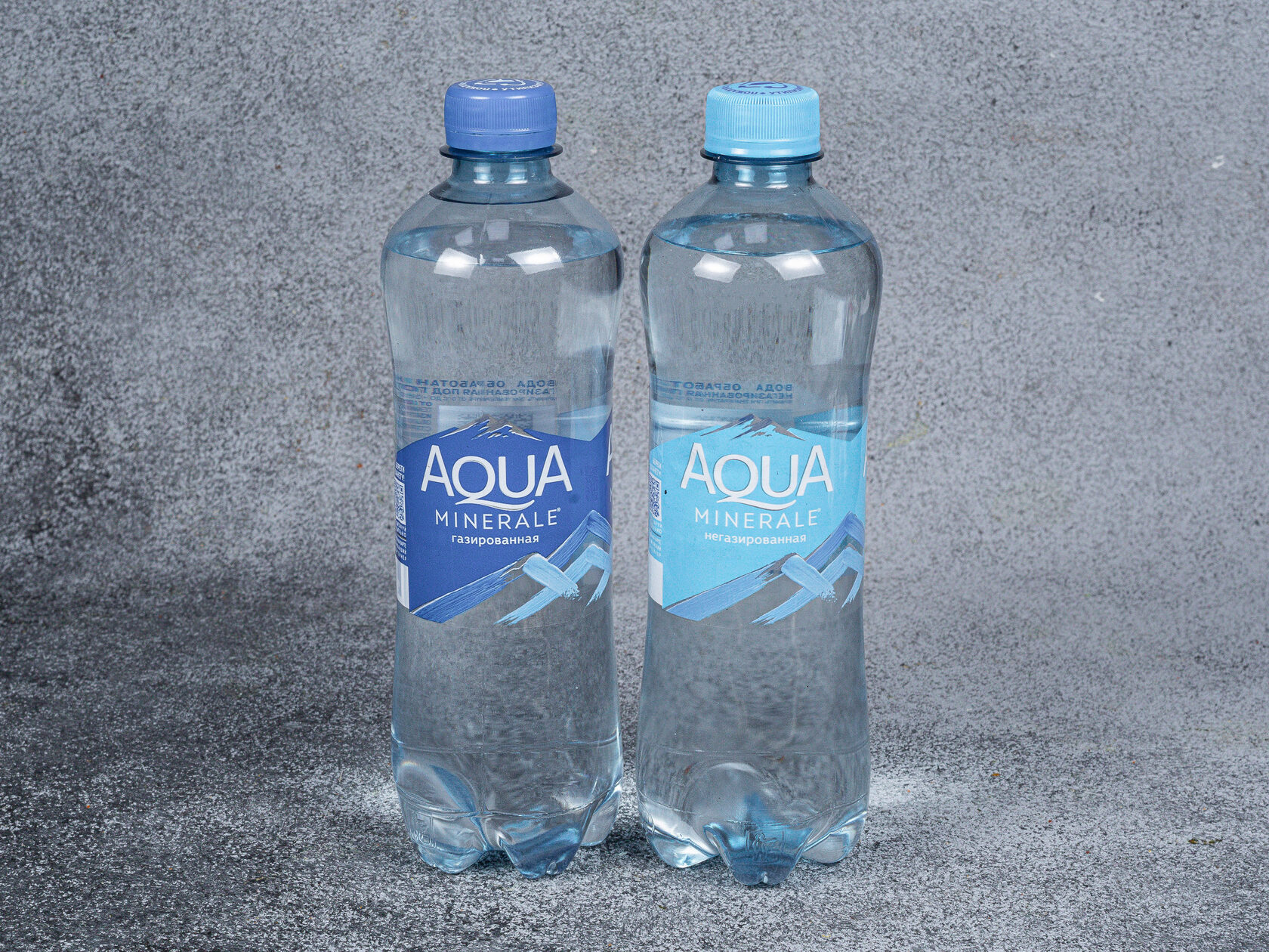 Aqua Minerale газированная 0.5л