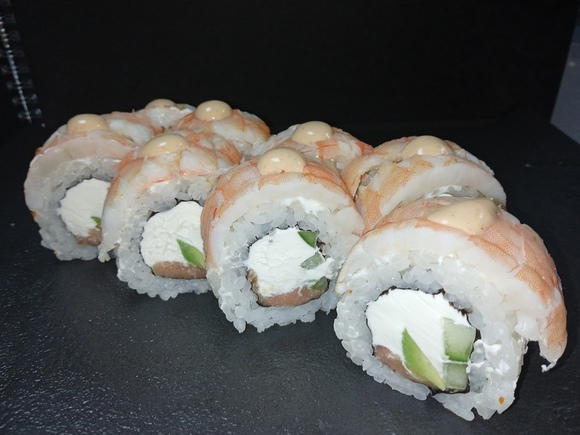 Ролл Тропики