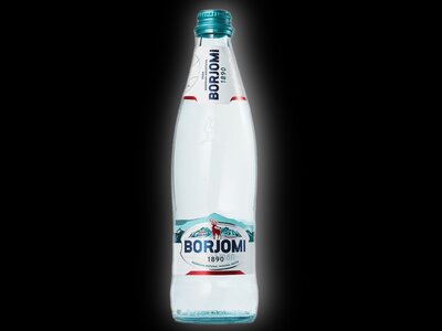Минеральная вода Borjomi с газом