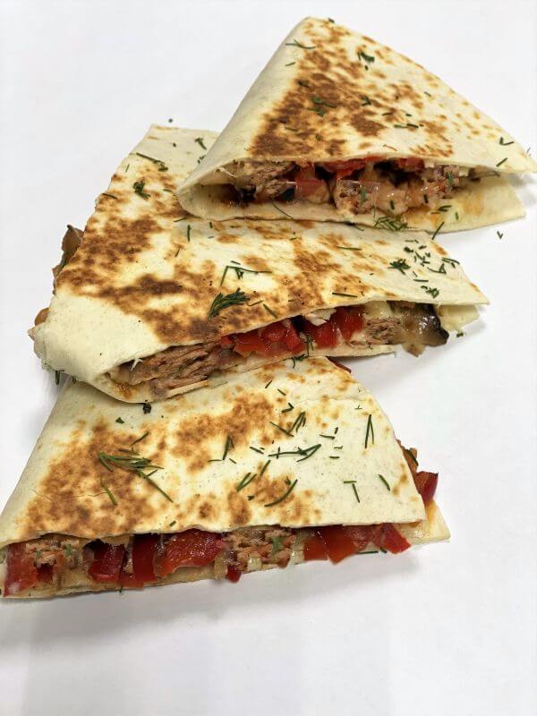 Кесадилья с беконом