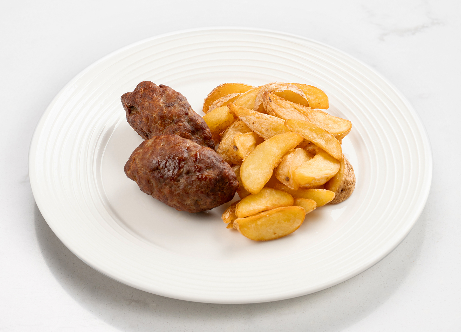 Мясные котлеты с картофелем по-деревенски