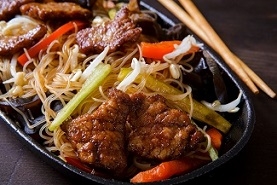 Рисовая лапша с говядиной