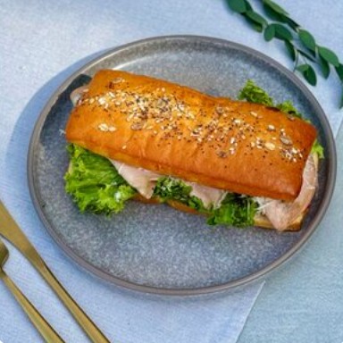 Панини с мортаделлой и песто
