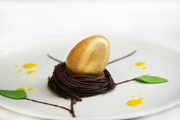 Œuf au chocolat glacé