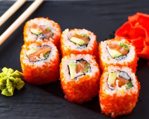 Калифорния с копчёным лососем