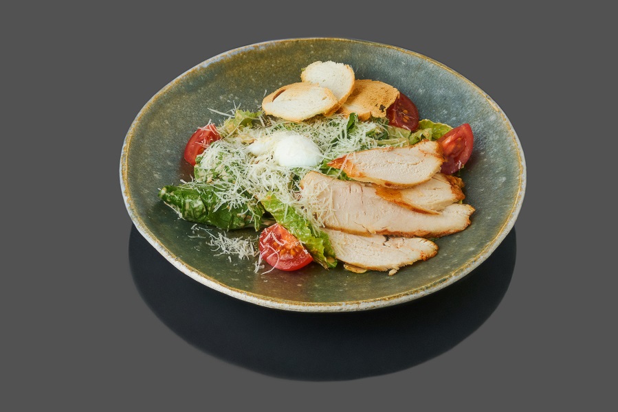 Цезарь с куриным филе