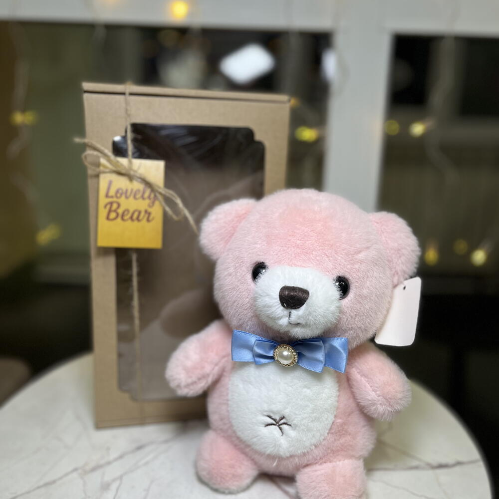 Мишка розовый в коробке