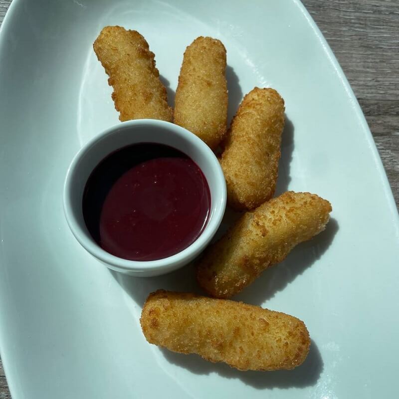 СЫРНЫЕ ПАЛОЧКИ