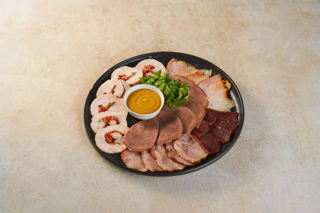 Мясное ассорти