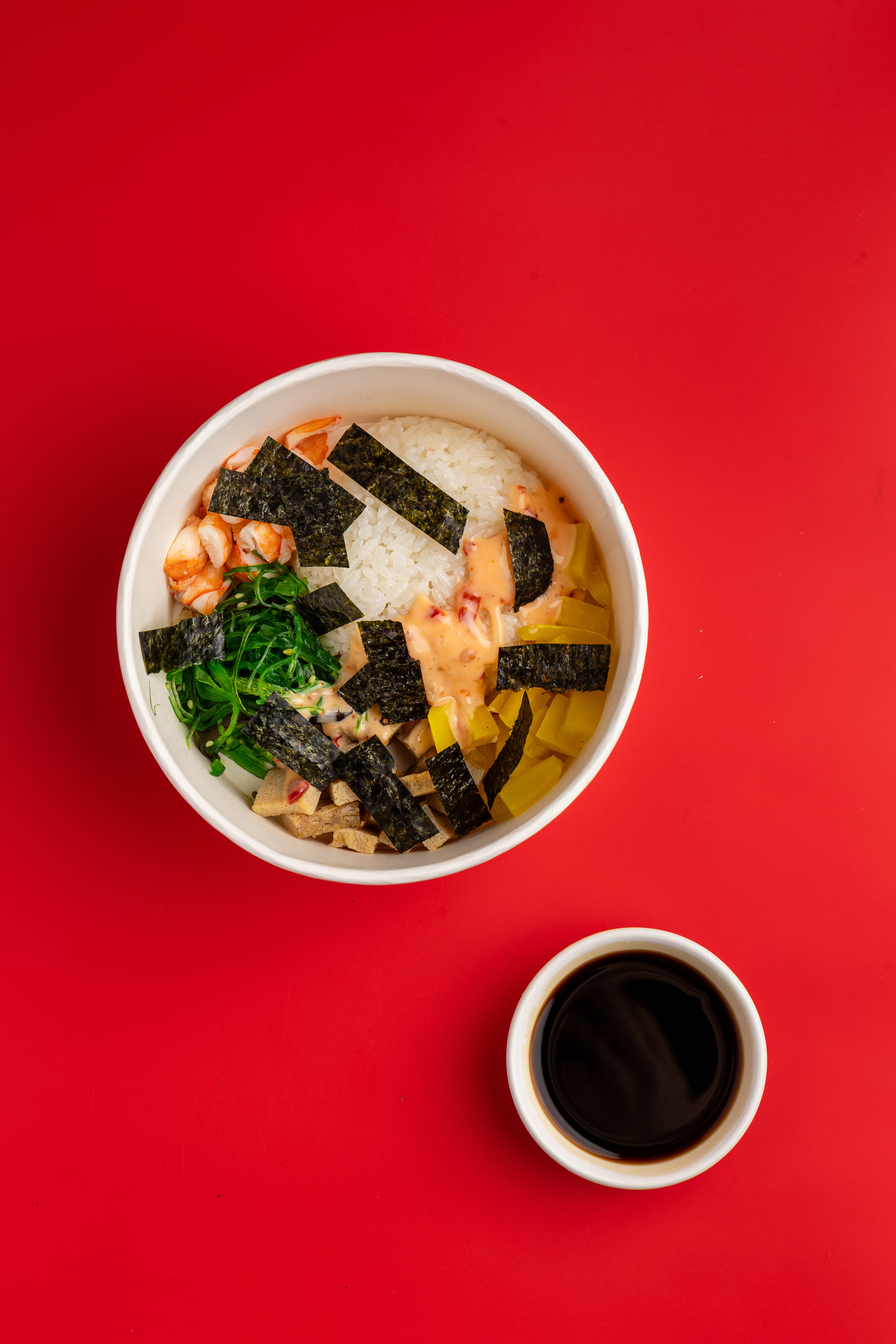 Эби Дайкон Боул с соусом Бэнг-Бэнг