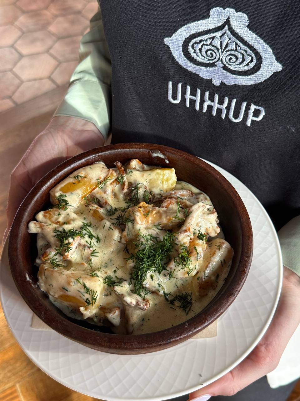 Лисички с картофелем в сливочном соусе
