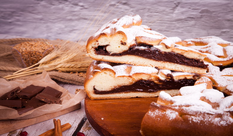 Осетинский пирог с бананом и шоколадом