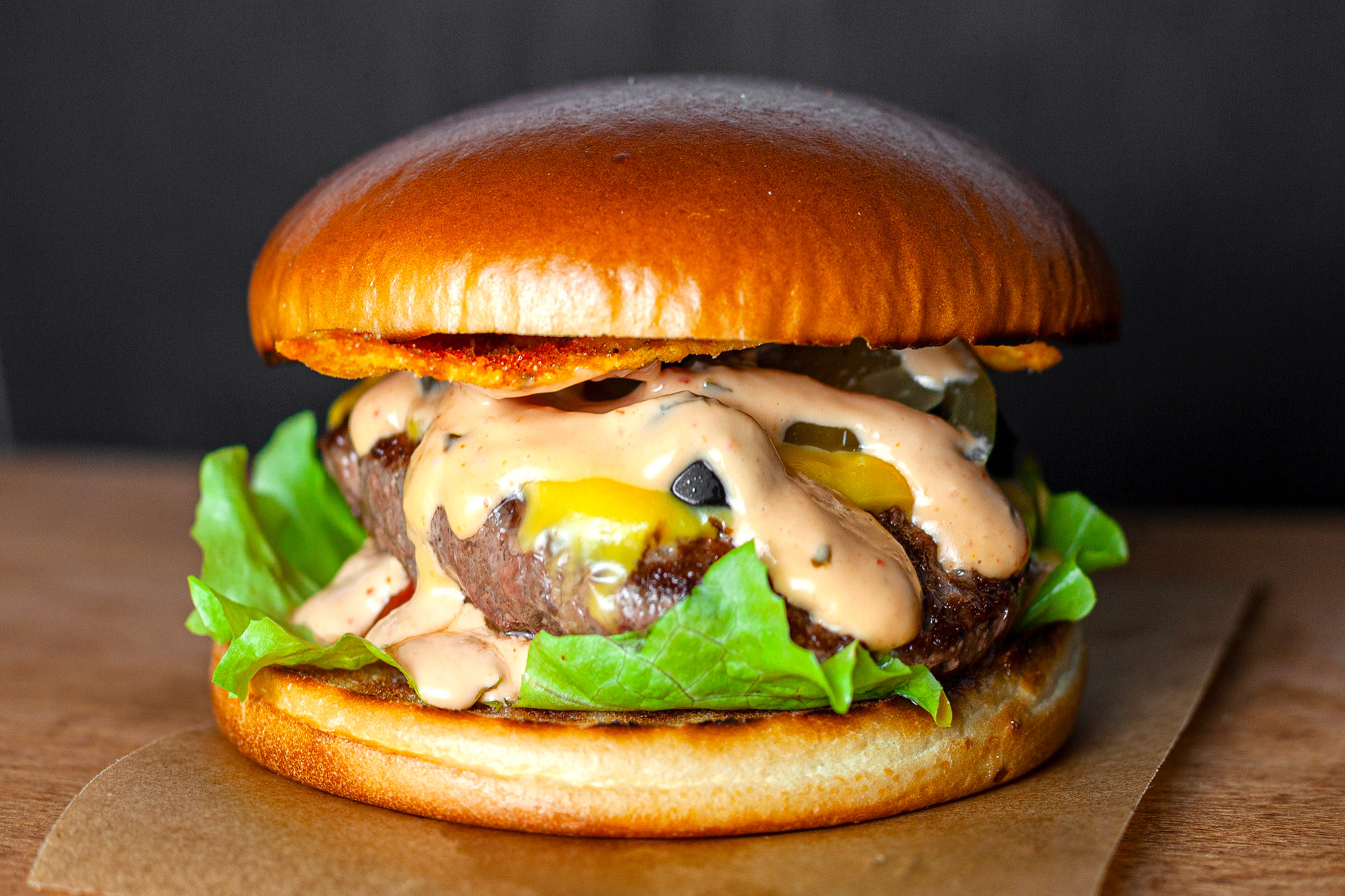 Бургер Мексиканец и фри