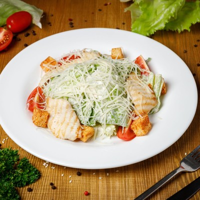 Цезарь с курицей