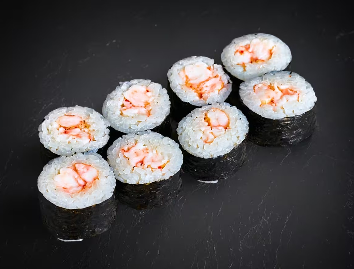 Ролл с креветкой