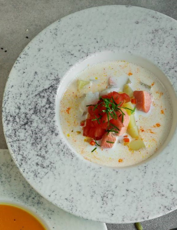 Лохикейто с томатами конкассе