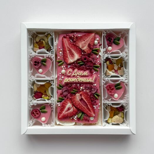 Шоколад " С днём рождения " с сердечками