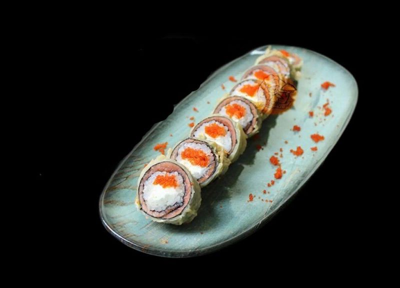 Рулет с лососем