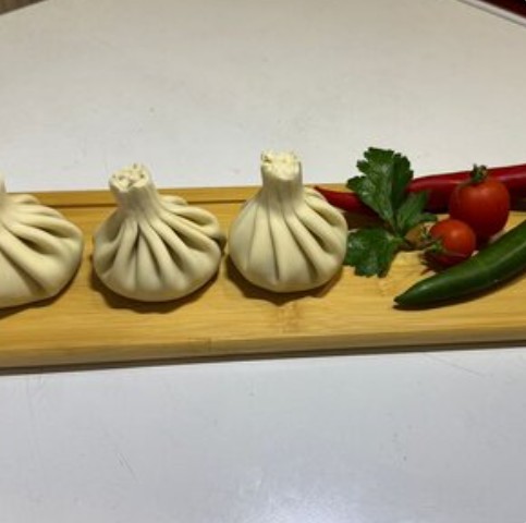Хинкали с говядиной и свининой