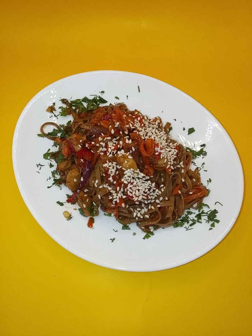 Wok лапша Курица
