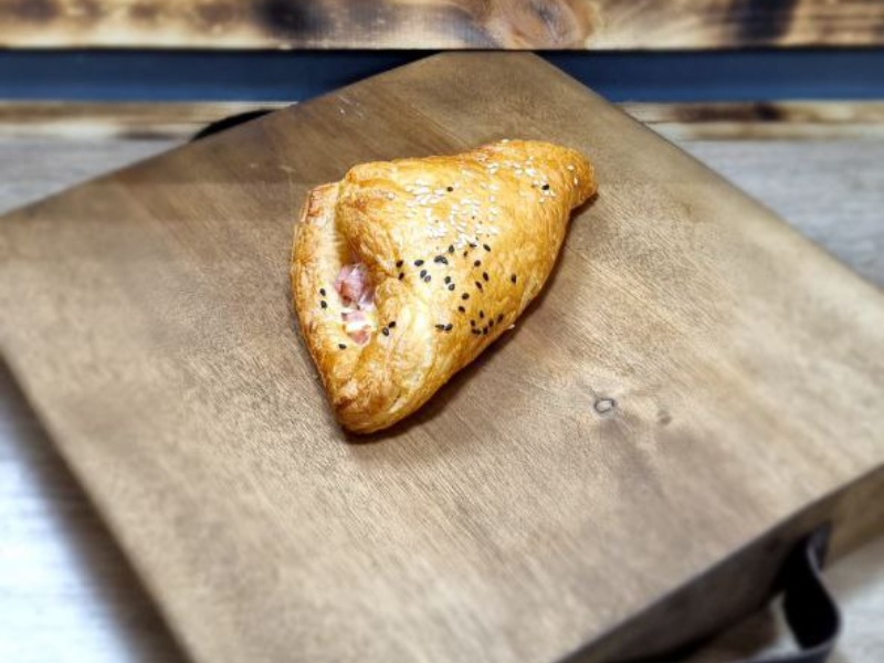 Слойка ветчина сыр