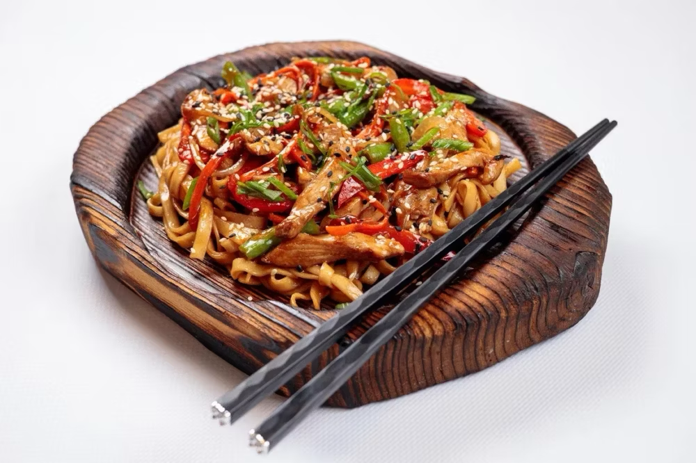 Удон с курицей