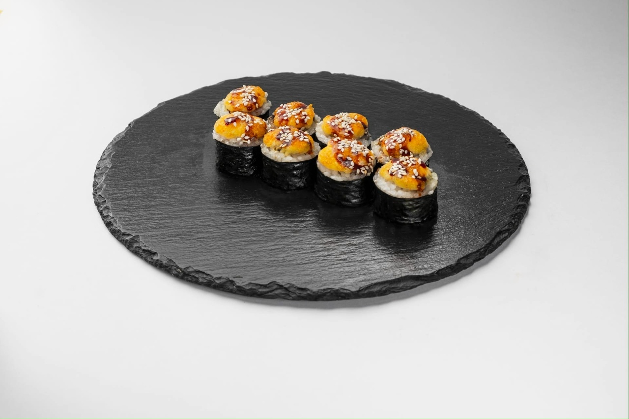 Запеченный ролл Эверест