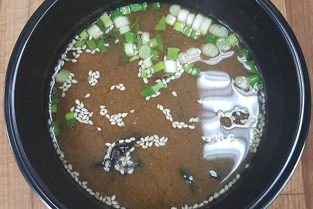 Мисо суп с тофу и шампиньонами