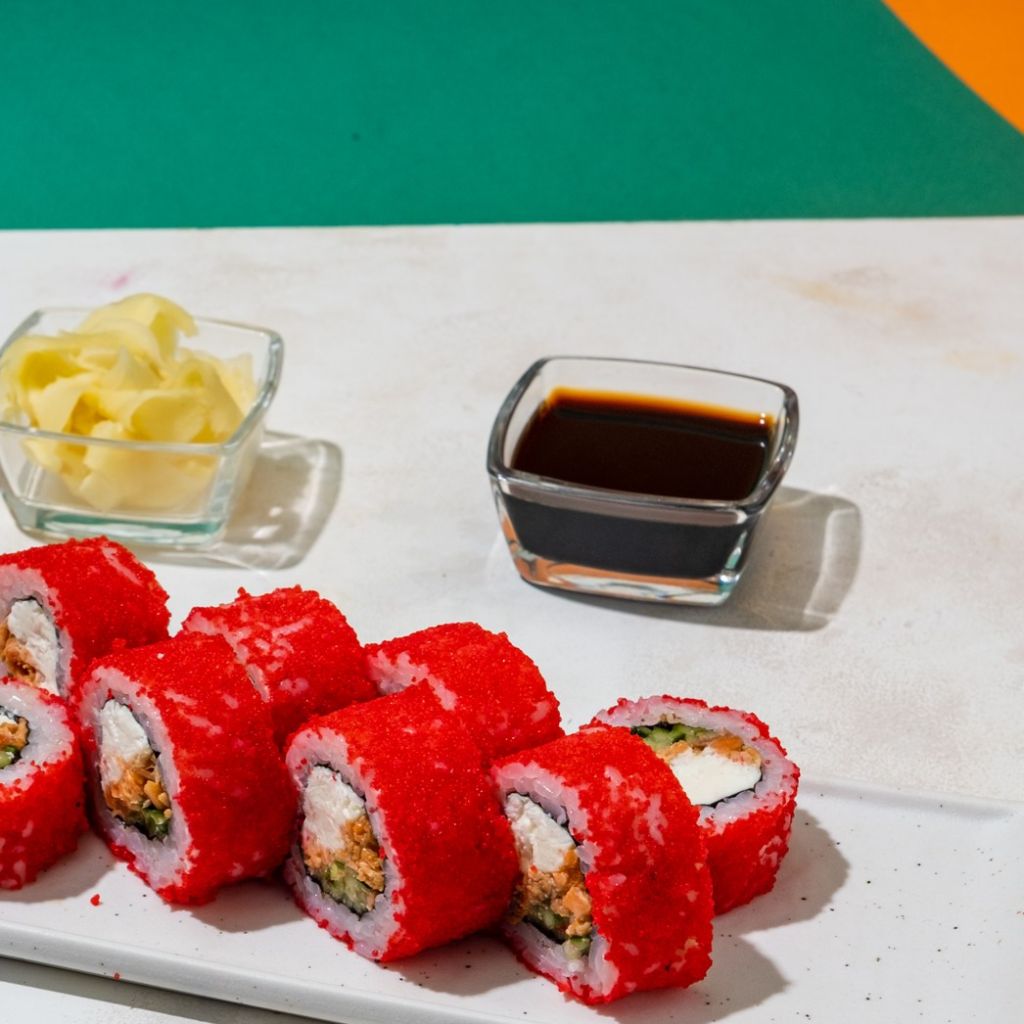 Калифорния с лососем терияки