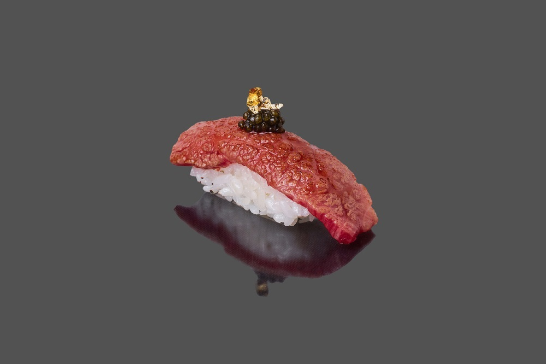 Опаленные суши - нигири вагю