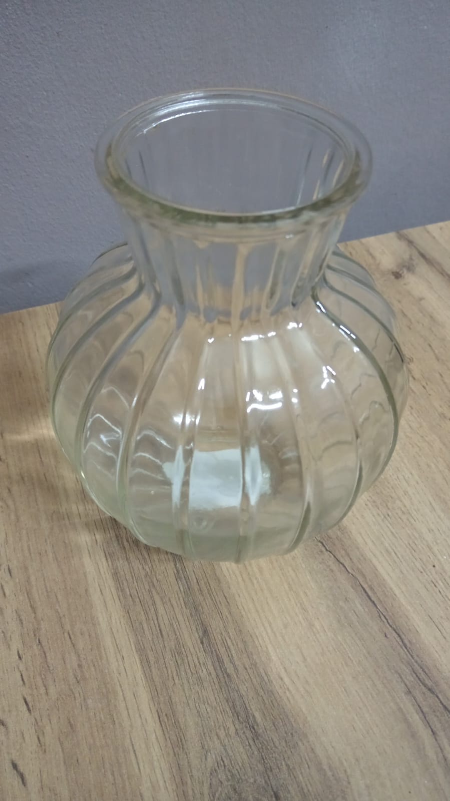 Ваза прозрачная