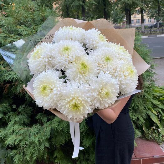 Букет из хризантем