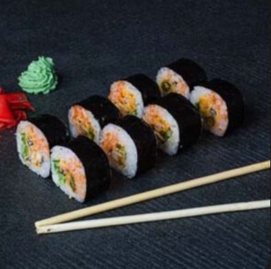 Ролл Маки с мидии