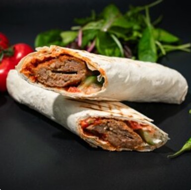 Люля-кебаб из говядины в лаваше