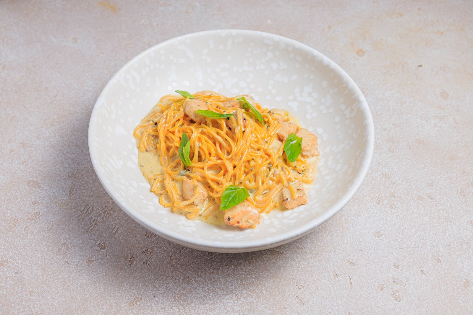 Спагеттини с лососем