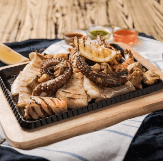 Ассорти из морепродуктов гриль